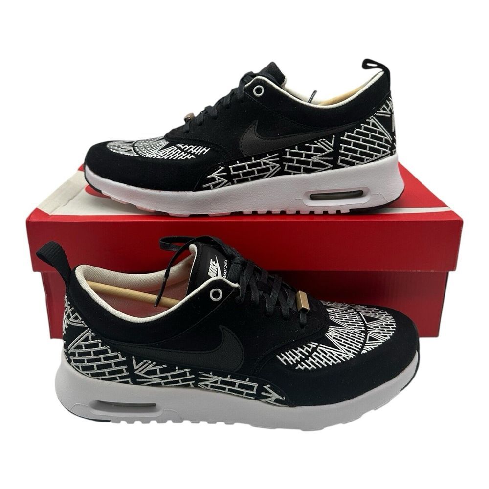 Nike Air Max Thea LOTC QS New York City Shoes Womens 7 Black White 847072-001